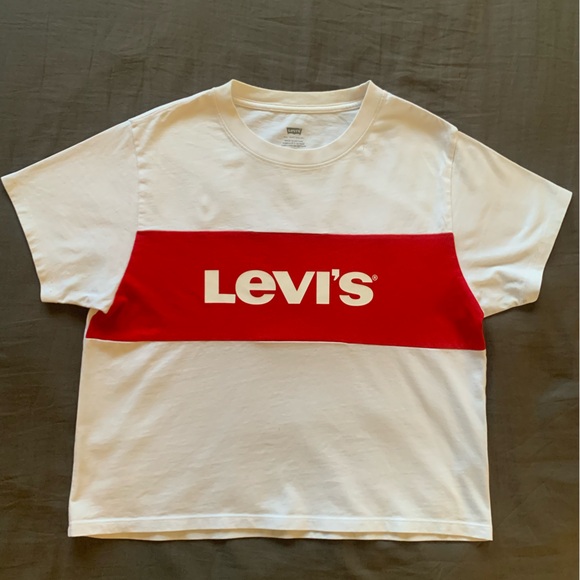 Levi's Tops - Levi’s Women Graphic White Red Colorblock Crop-top Tee Size S Oversized Shirt